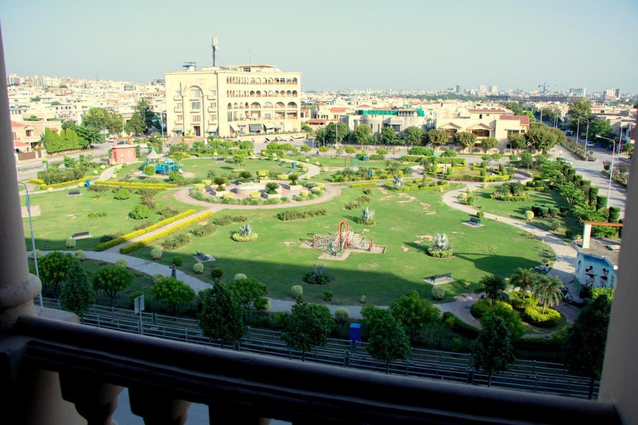 Executive 3 Bedrooms Apartment In Bahria Town Rawalpindi Dış mekan fotoğraf