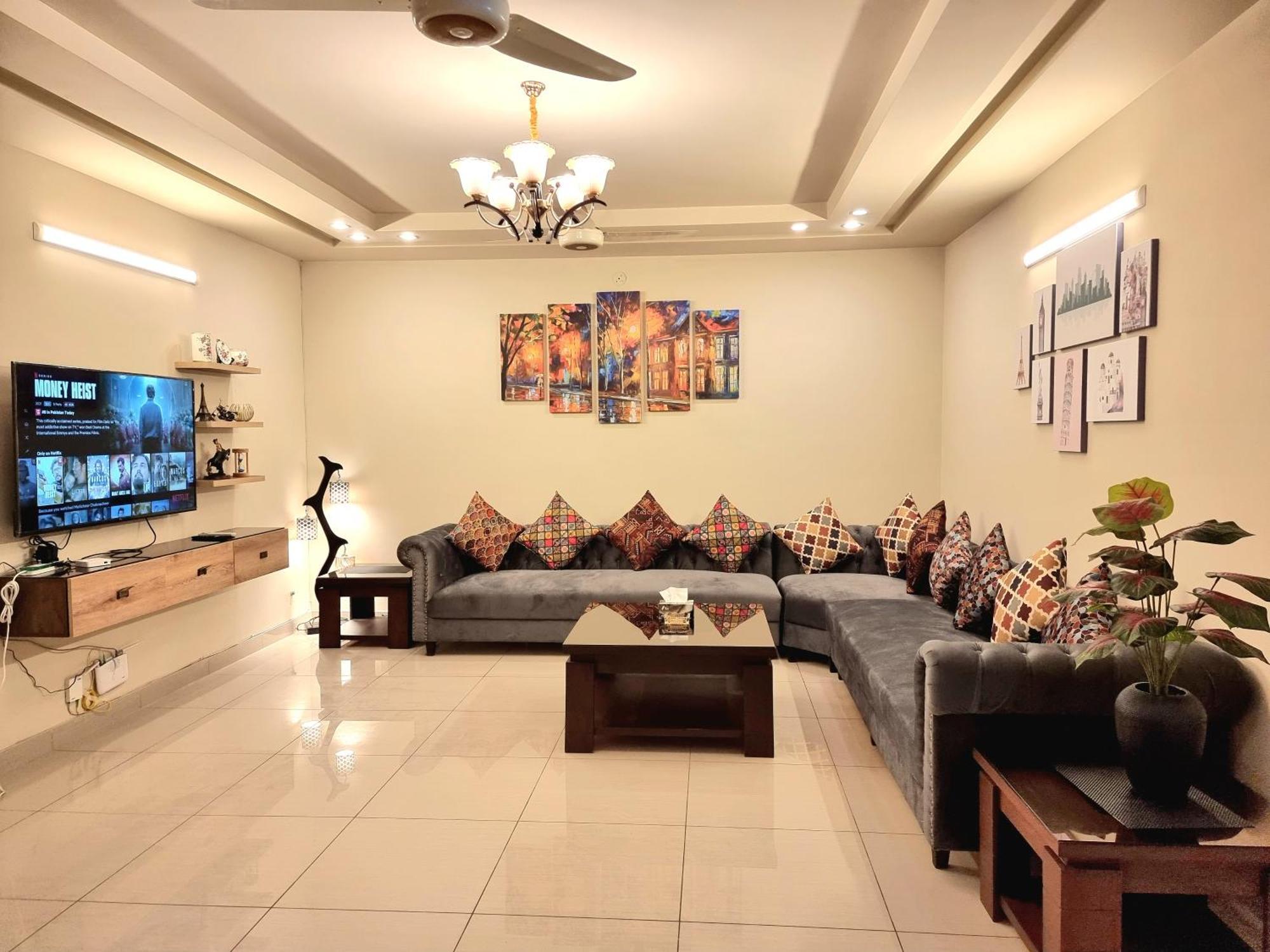 Executive 3 Bedrooms Apartment In Bahria Town Rawalpindi Dış mekan fotoğraf