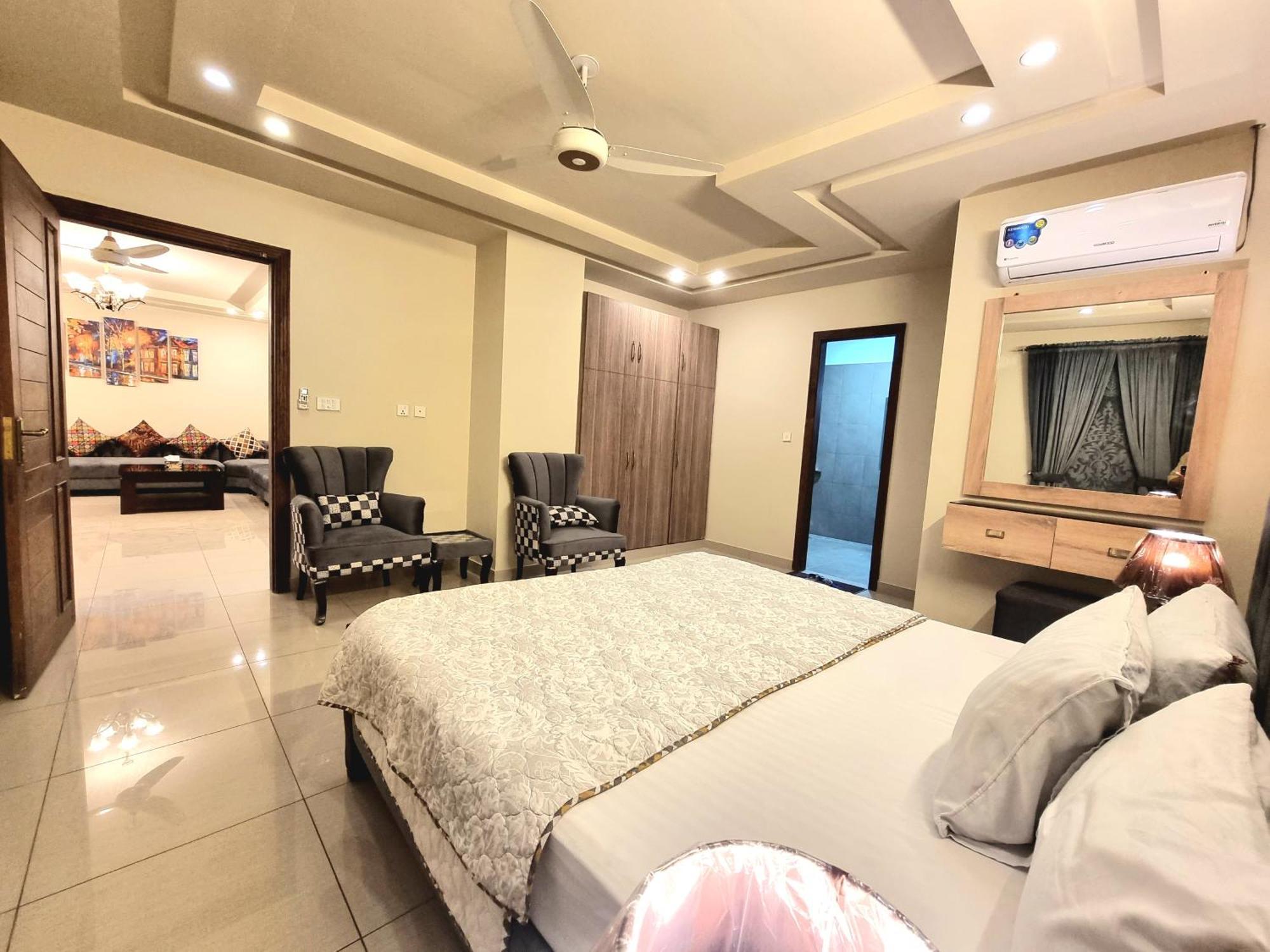Executive 3 Bedrooms Apartment In Bahria Town Rawalpindi Dış mekan fotoğraf