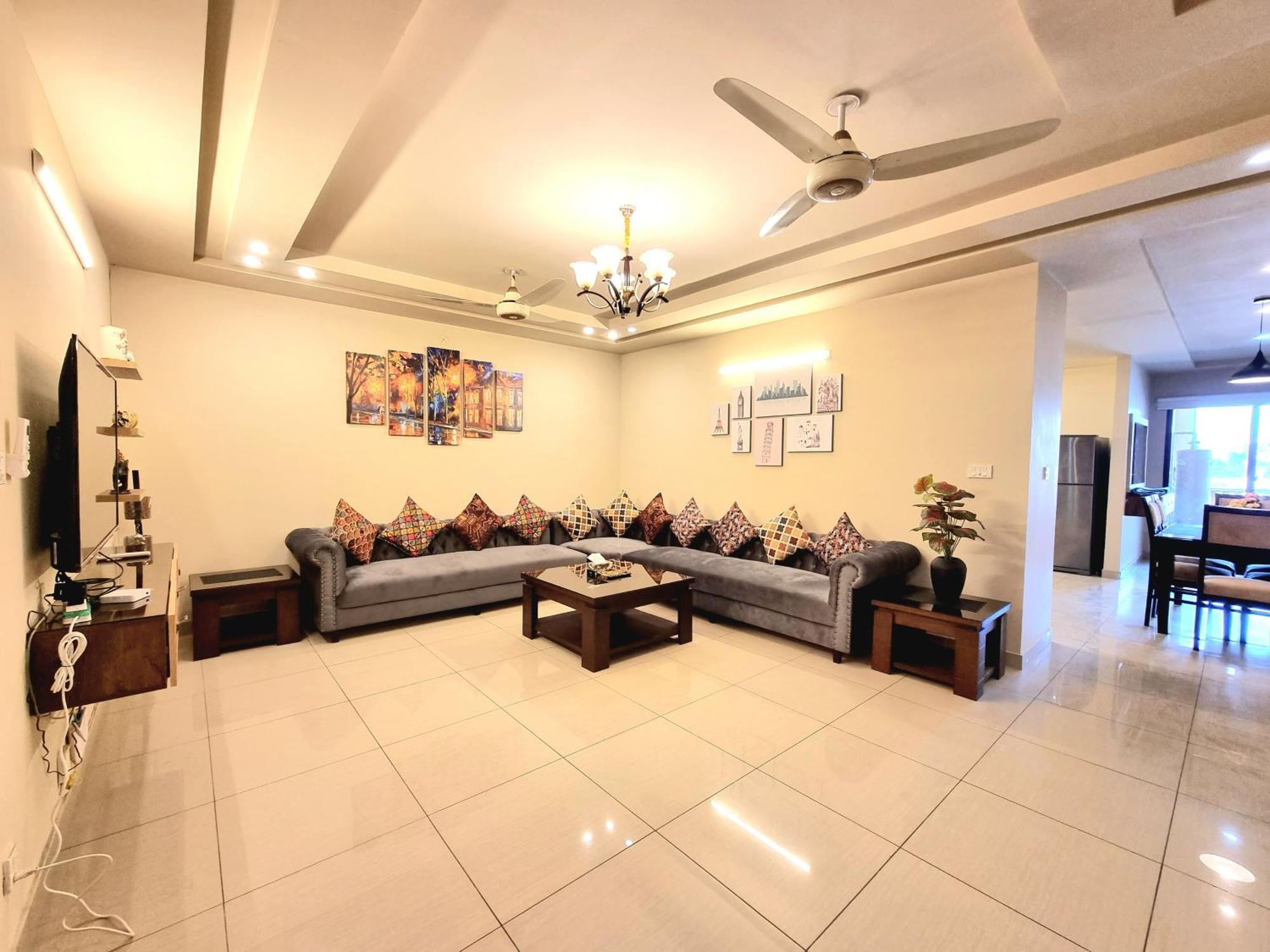 Executive 3 Bedrooms Apartment In Bahria Town Rawalpindi Dış mekan fotoğraf